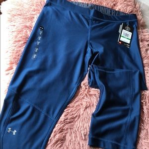 Under Armour Crop Fitted Leggings